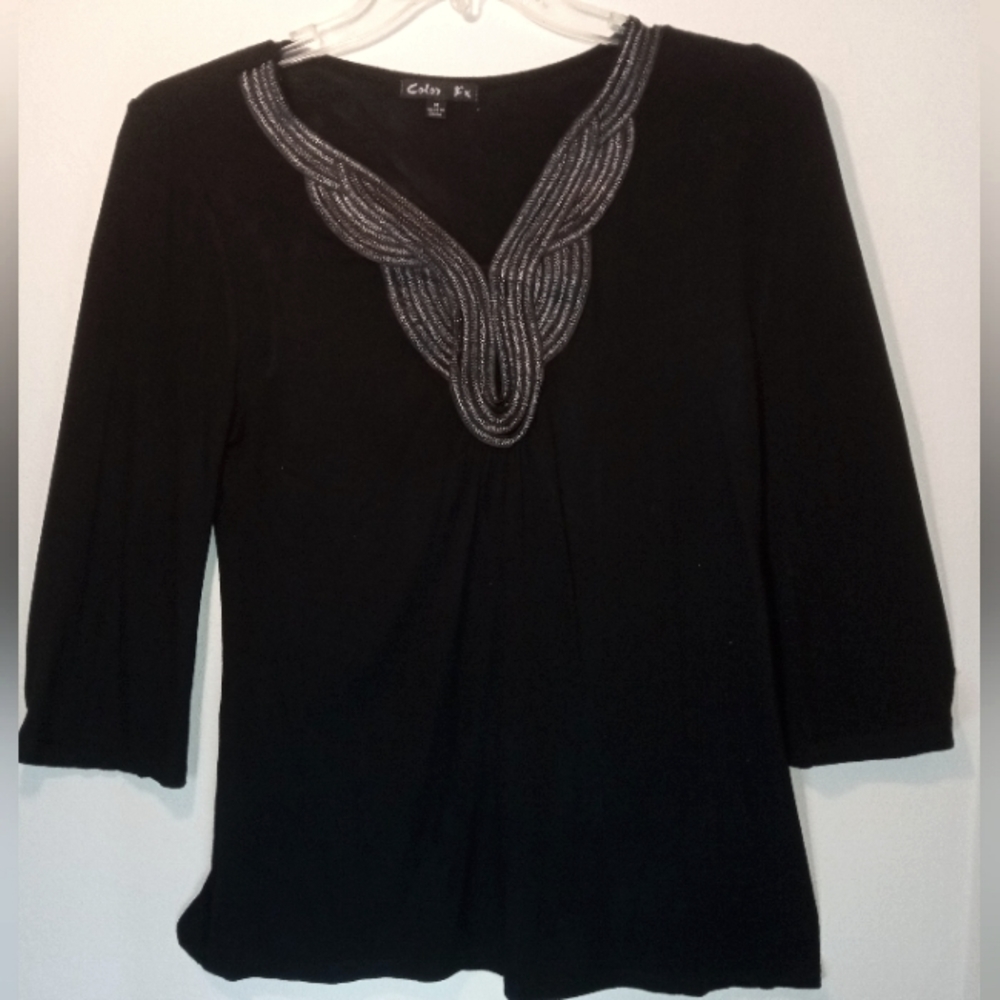 COLOR FX | BLACK EMBELLISHED V-NECK BLOUSE | SIZE MEDIUM